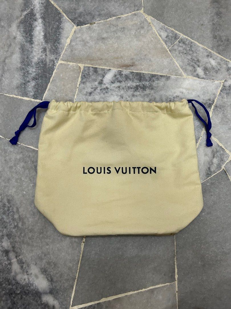 Louis Vuitton Dust Bag / LV, Luxury, Accessories on Carousell