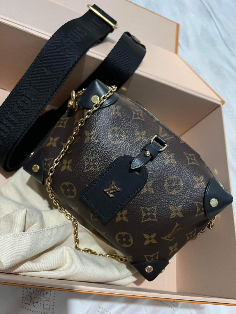 Authentic L V Petite Malle Souple Bag Year 2023, Luxury, Bags & Wallets on  Carousell