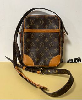 （分類：）位於 。 由 SumSum69 提交（商品編號 1228410835，圖片 1）。簡介： 。