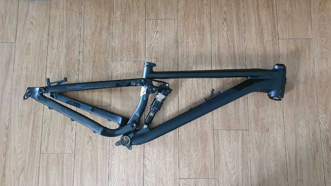Slopestyle frame store for sale