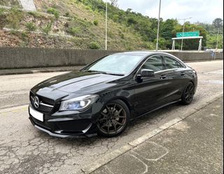 Mercedes Benz CLA250 AMG