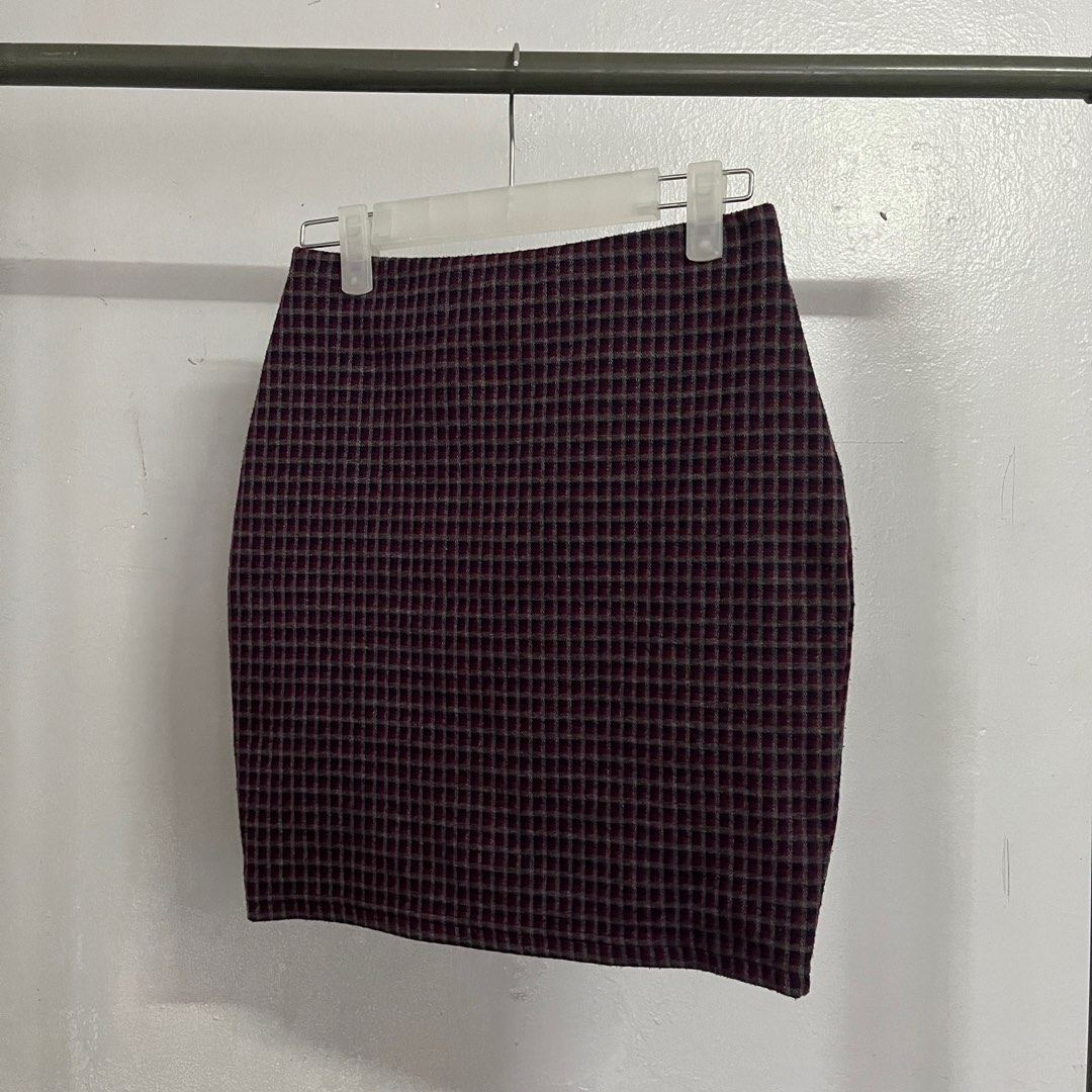 Miss Valley Pencil Skirt on Carousell