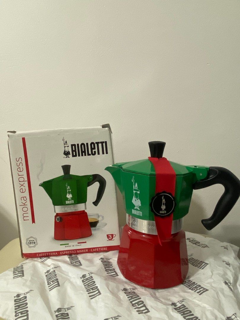 Moka Pot Bialetti, TV & Home Appliances, Kitchen Appliances, Coffee