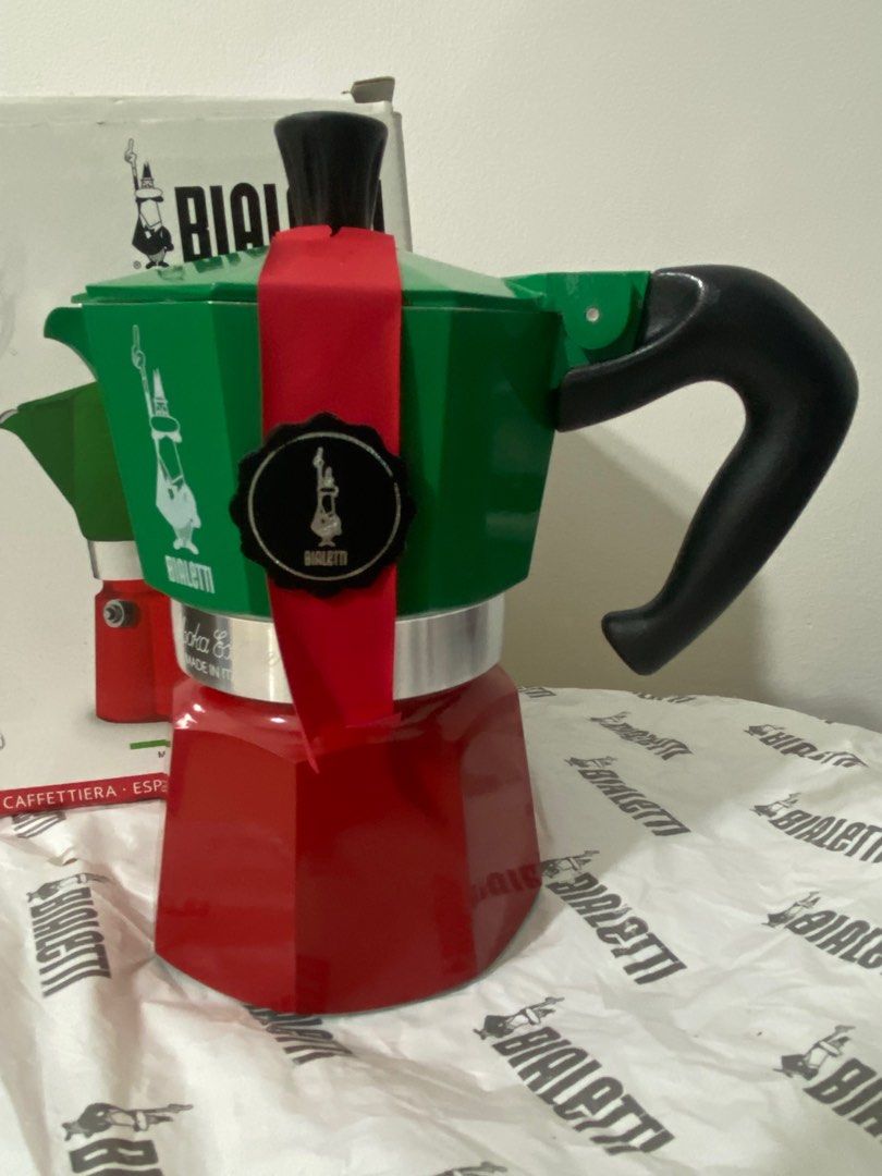 Moka Pot Bialetti, TV & Home Appliances, Kitchen Appliances, Coffee