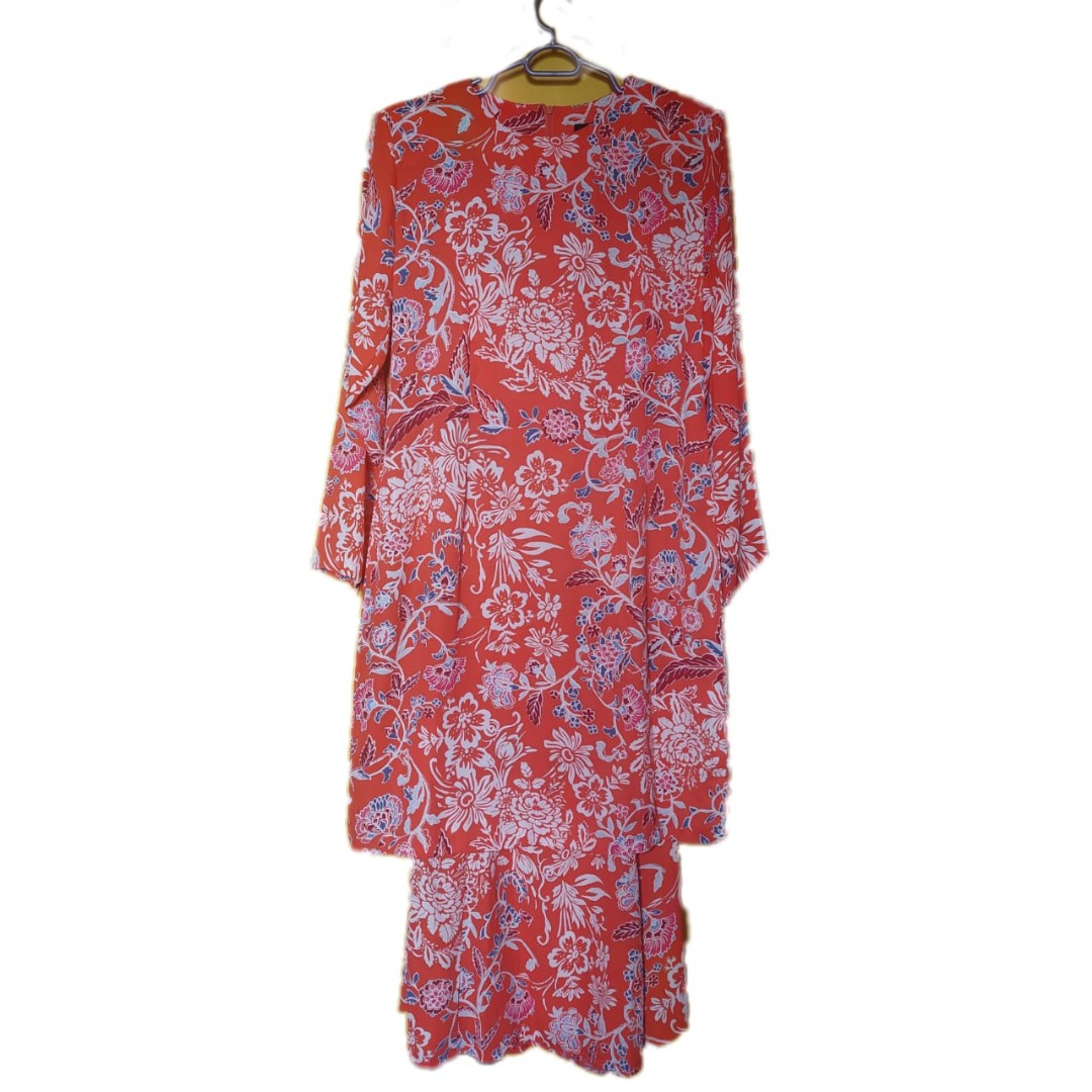 Nadzri Morshidi Sweet Orange Floral Baju Kurung, Women's Fashion ...