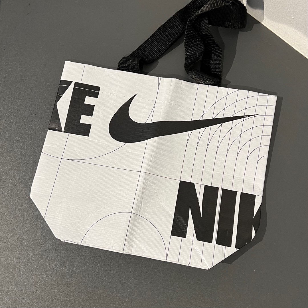 Nike Korea Reusable Tote Bag, Women's Fashion, Bags & Wallets, Tote