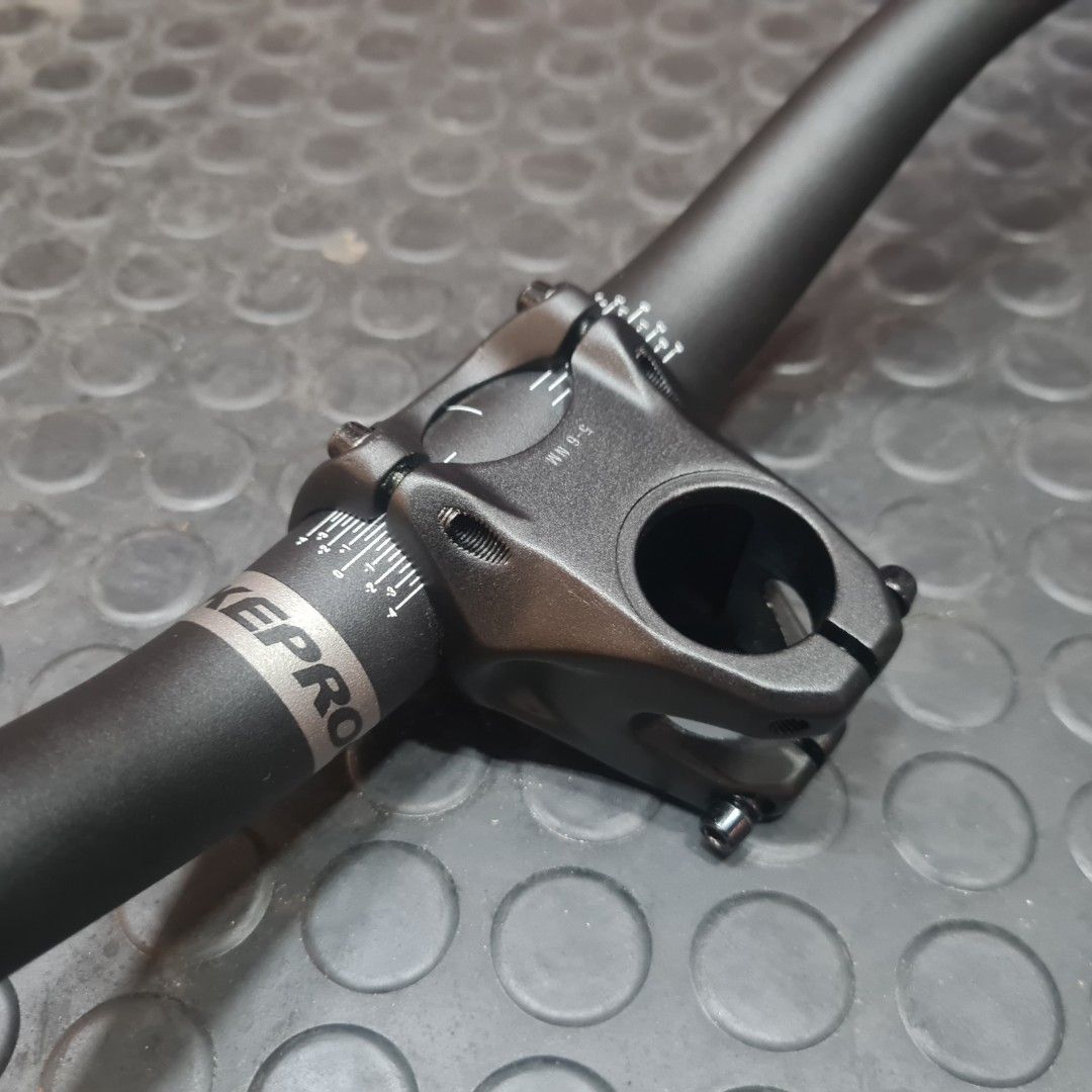 Nukeproof neutron v2 hotsell handlebars
