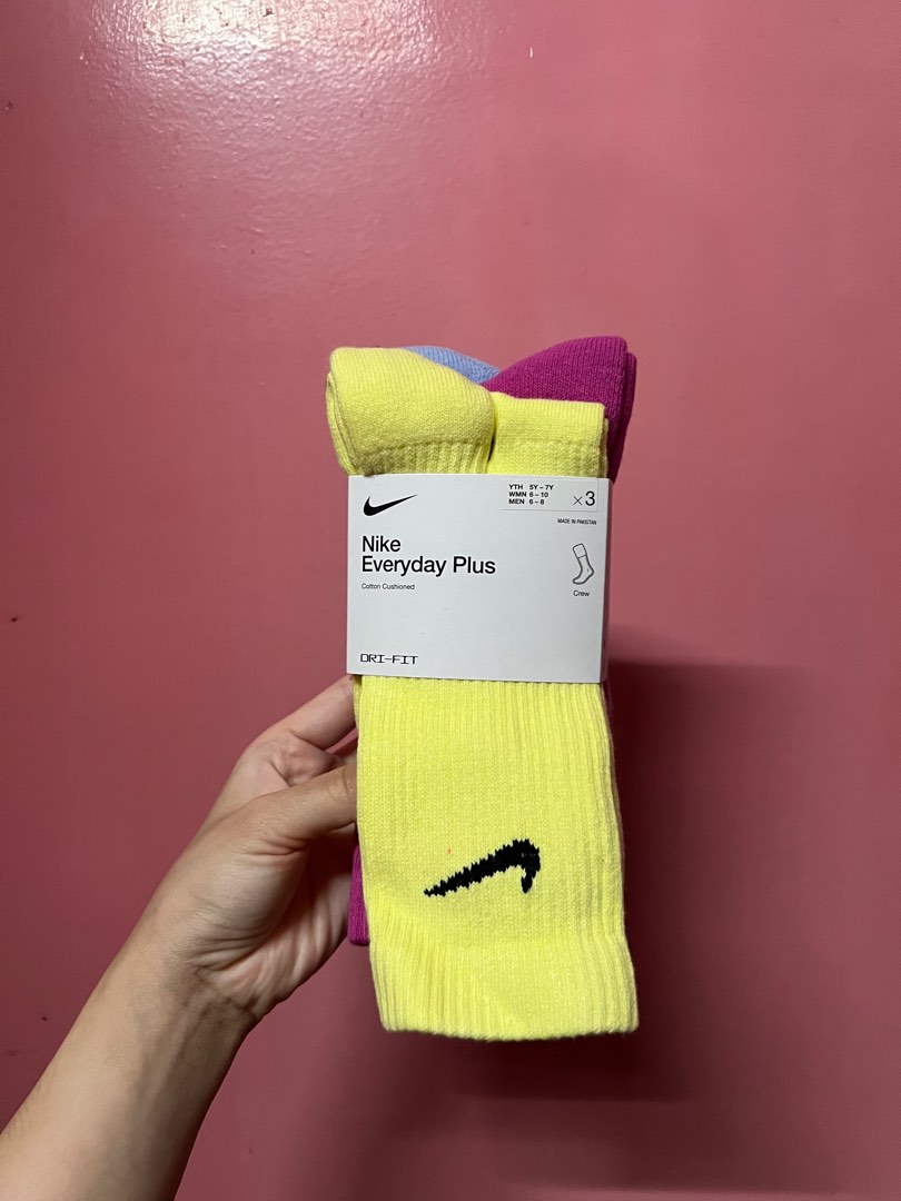 mens nike high socks