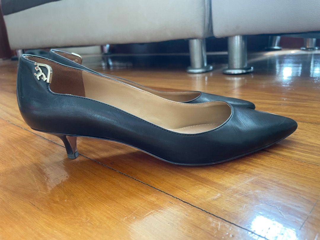 Tory burch shoe deals size in inches