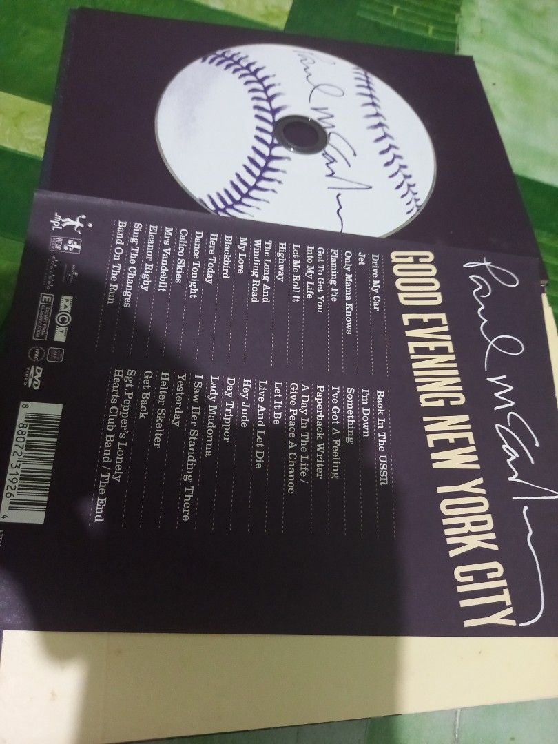 Paul mccartney limited edition live cd (Category: CDs & DVDs) located in Mandaluyong City. Submitted by bonzen21 (Listing ID 1228476825, Image 3). Description: 2cd 2 dvd limited edition good evening new york city live album by paul mccartney 2009 pm for more info tnx.
