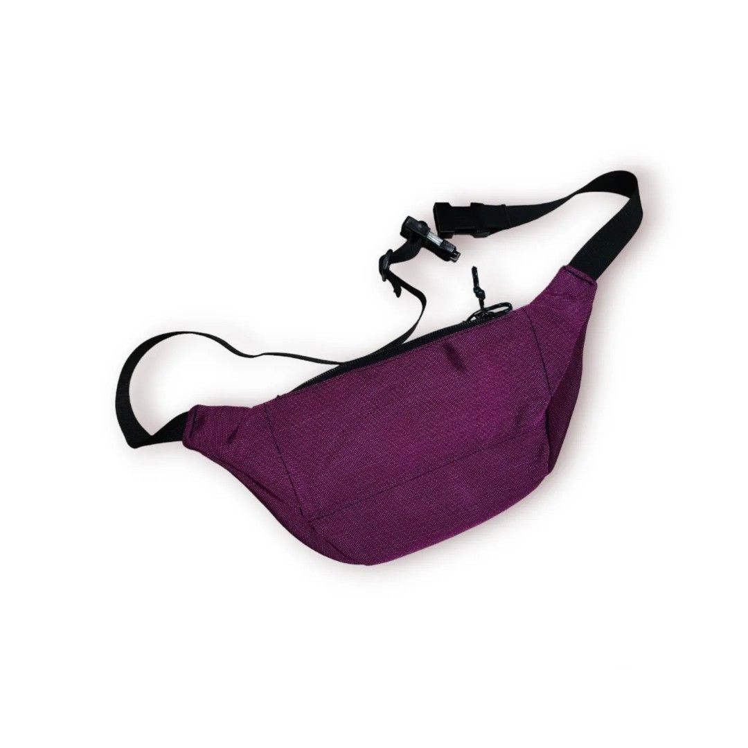 Pouchbag Millet, Men's Fashion, Bags, Belt bags, Clutches and Pouches