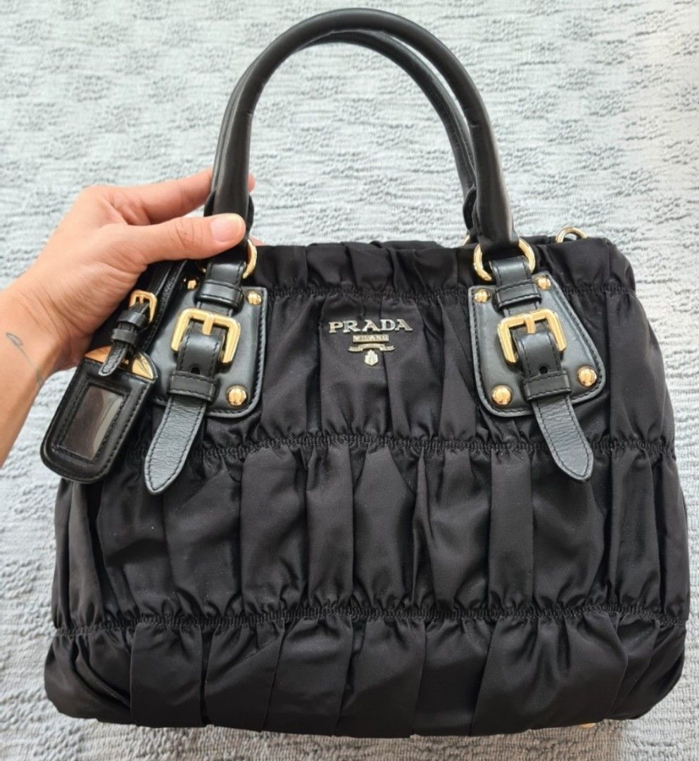 PRADA saffiano + tessuto nero, Luxury, Bags & Wallets on Carousell