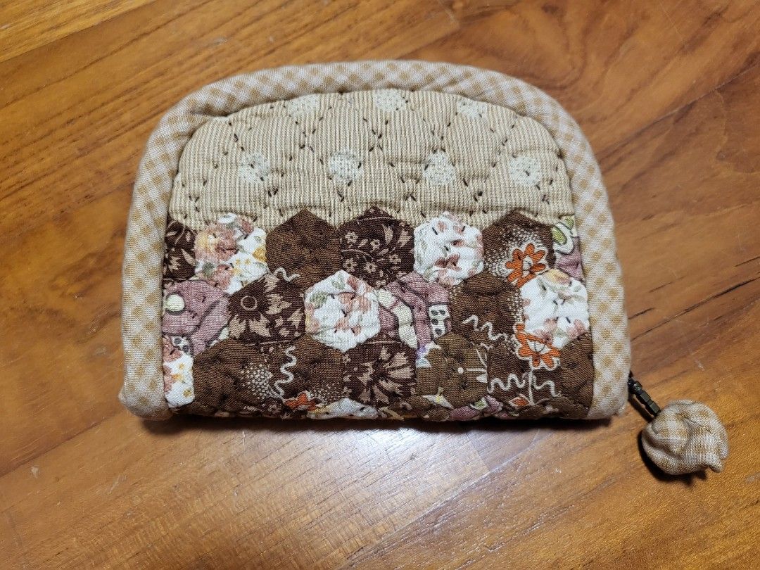 Quilted fabric wallet cheap