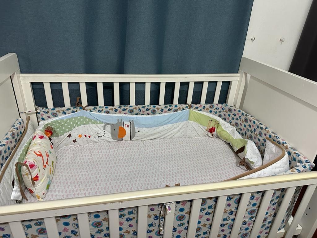 Puku discount baby cot