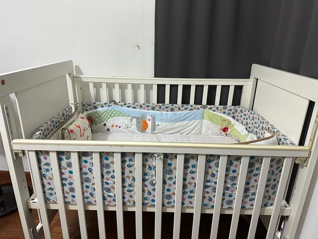 Puku baby cot cheap
