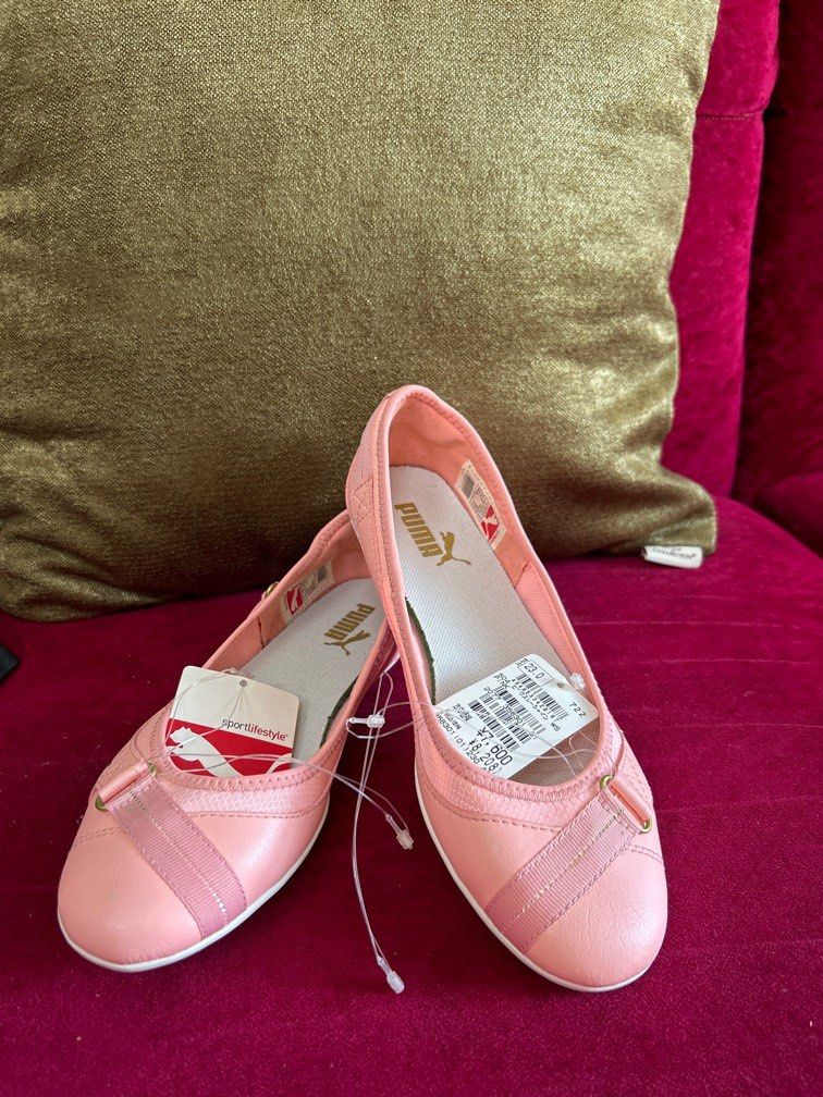 Puma doll shoes Women s Fashion Footwear Flats Sandals on