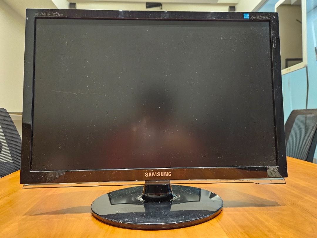 SAMSUNG 22 inch-monitor (2253BW), Computers & Tech, Parts & Accessories ...