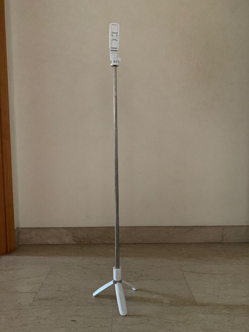 Selfie stick and tripod 2in1 100cm max height lightweight