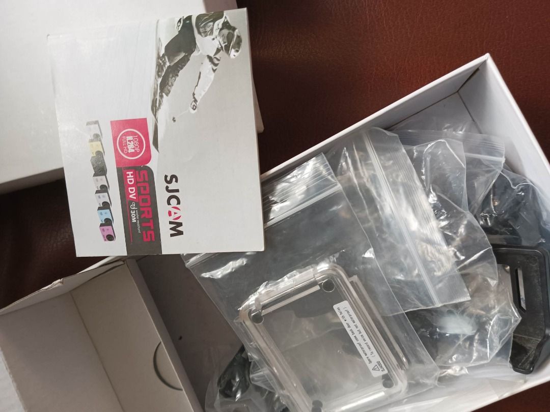 SJ Cam pro 1080P (Category: Camera Bags & Carriers) located in Rizal. Submitted by lest_shop (Listing ID 1228460695, Image 2). Description: Selling my SJ Cam. Very Good condition. No issues. Complete accessories. RFS: Bought Go Pro Buyer will shoulder the shipping.