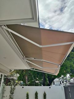 Standard Type Retractable Awning !!