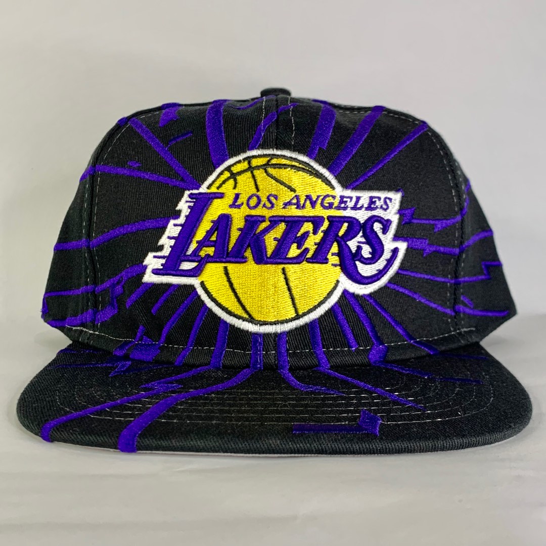 STARTER LAKERS COLLISION SNAPBACK HAT, Men's Fashion, Watches