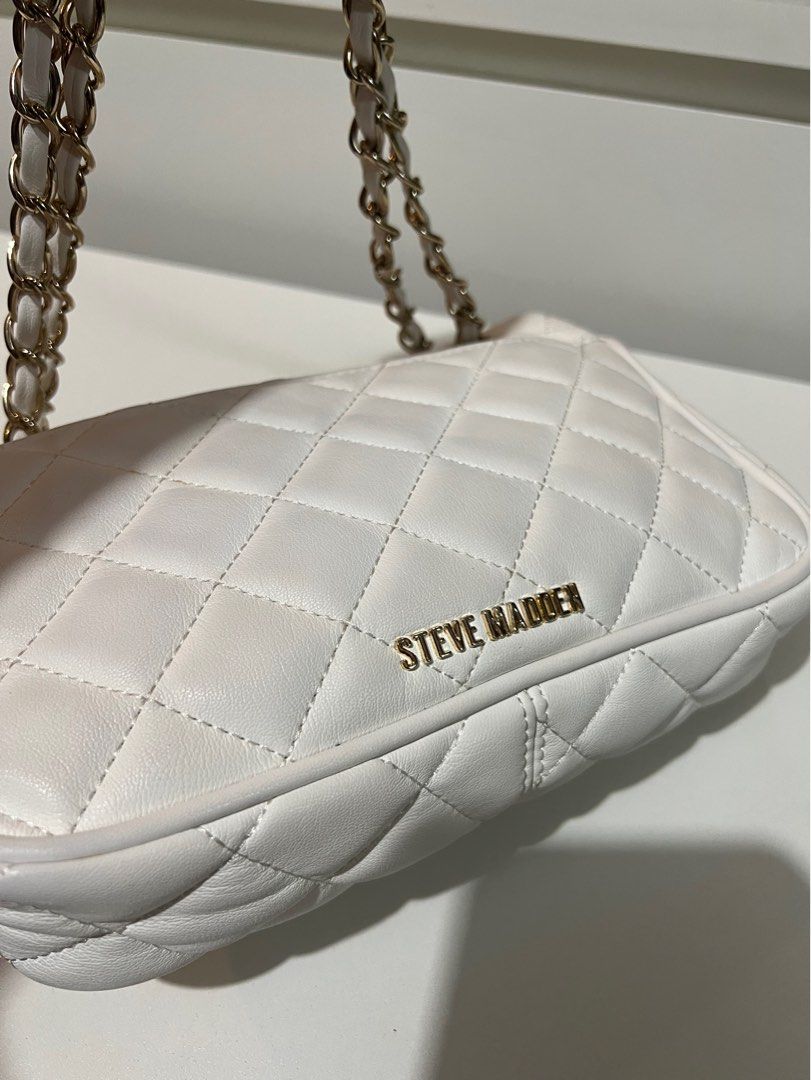 Steve Madden White Quilted Shoulder Bag / Tas Chanel Classic Flap