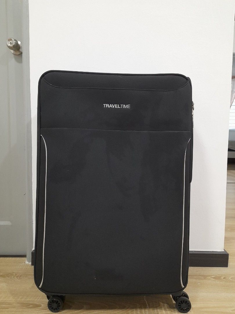 Canvas luggage store