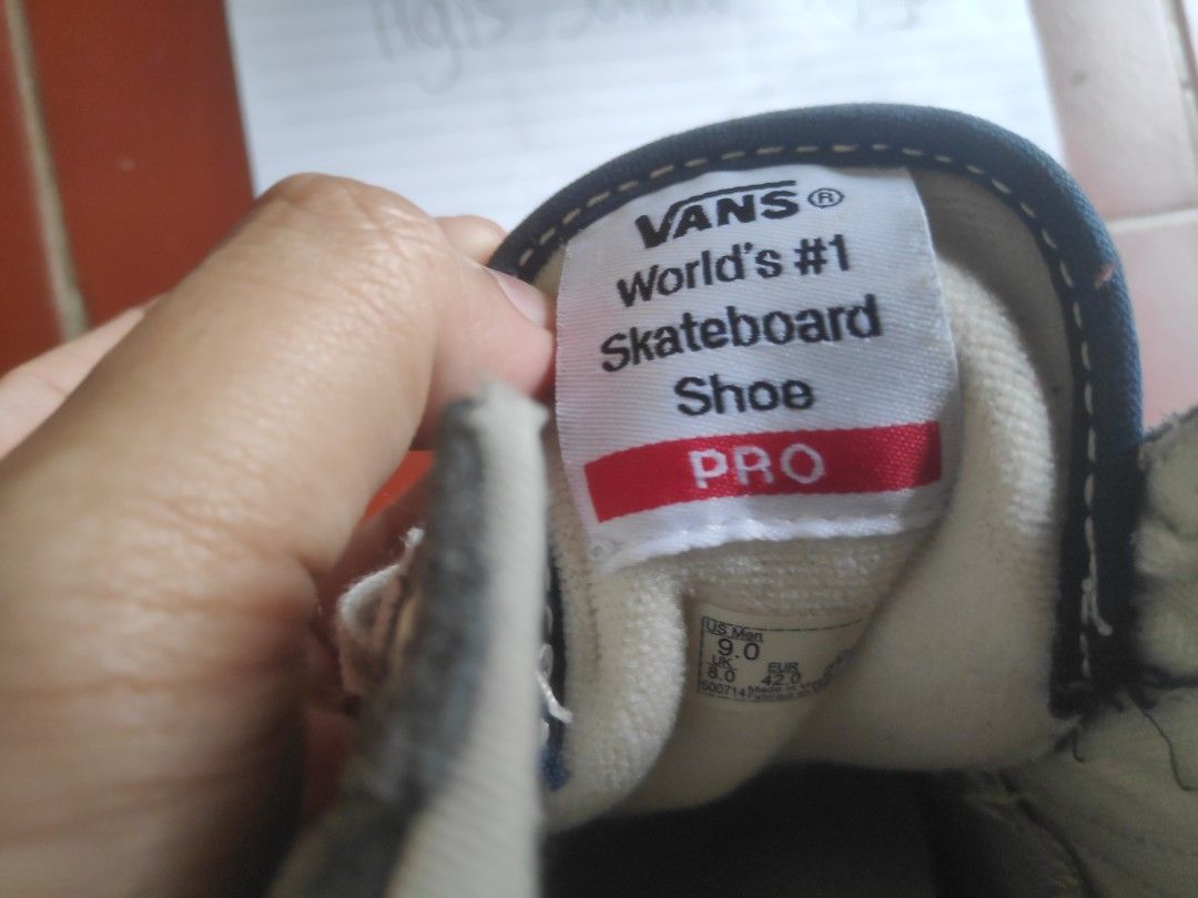 Vans Old Skool Pro Wrapped, Fesyen Pria, Sepatu , Sneakers di Carousell