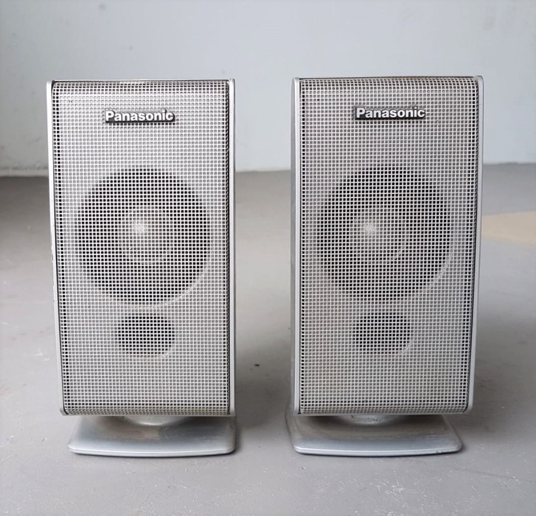 Versatile Panasonic Tower Speakers, 2Way Sound System, 140 watts