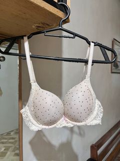 Vintage Victoria’s Secret bra