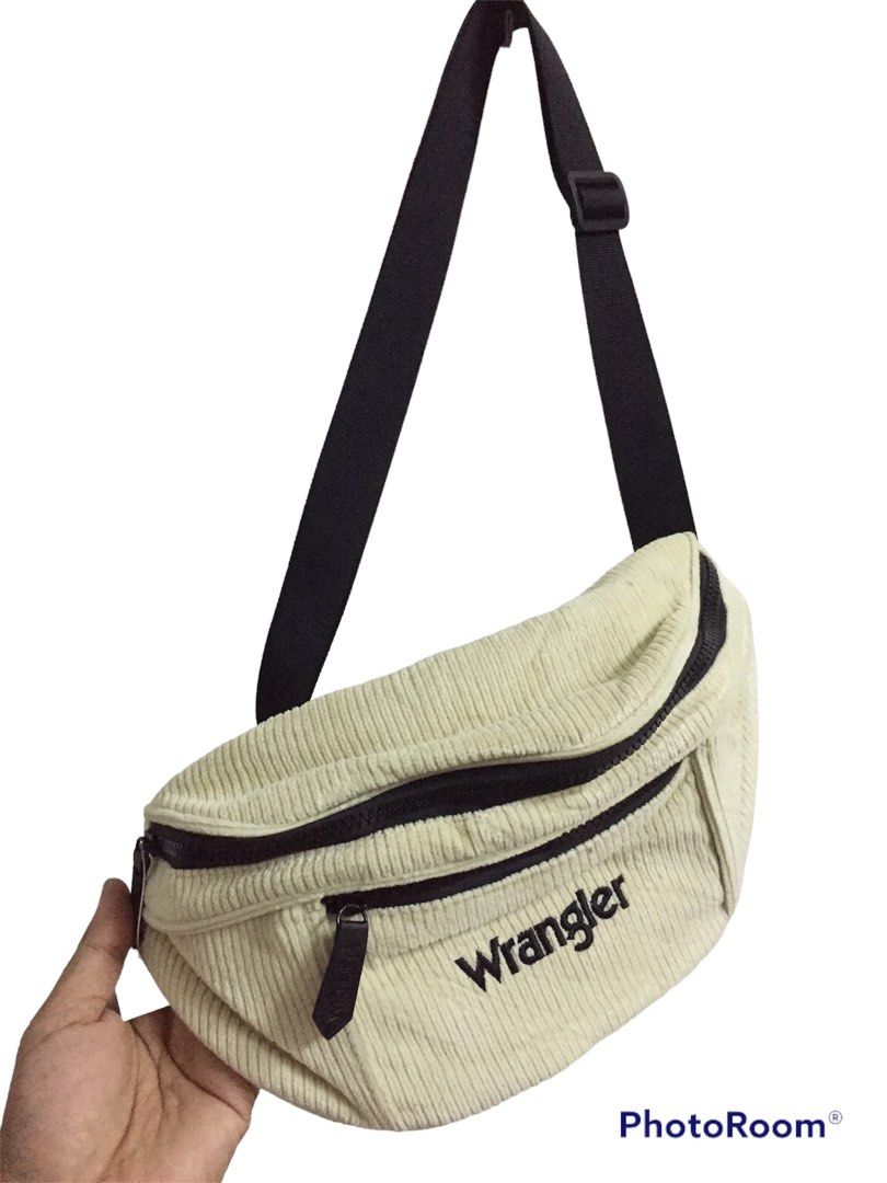 Remember when these Wrangler bags were EVERYWHERE on TikTok? And now, like  a month later, I don't see them anywhere. : r/handbags