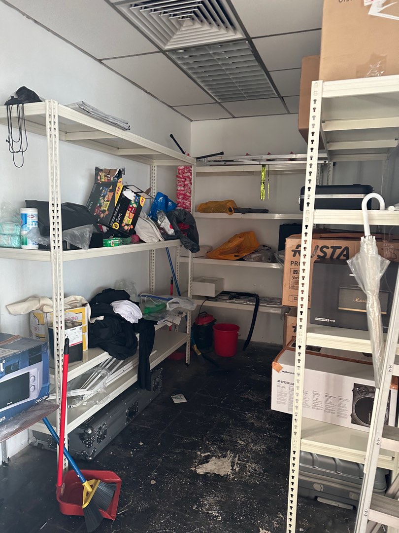 WHITE SHELVING INDUSTRIAL STRENGTH, Furniture & Home Living, Furniture