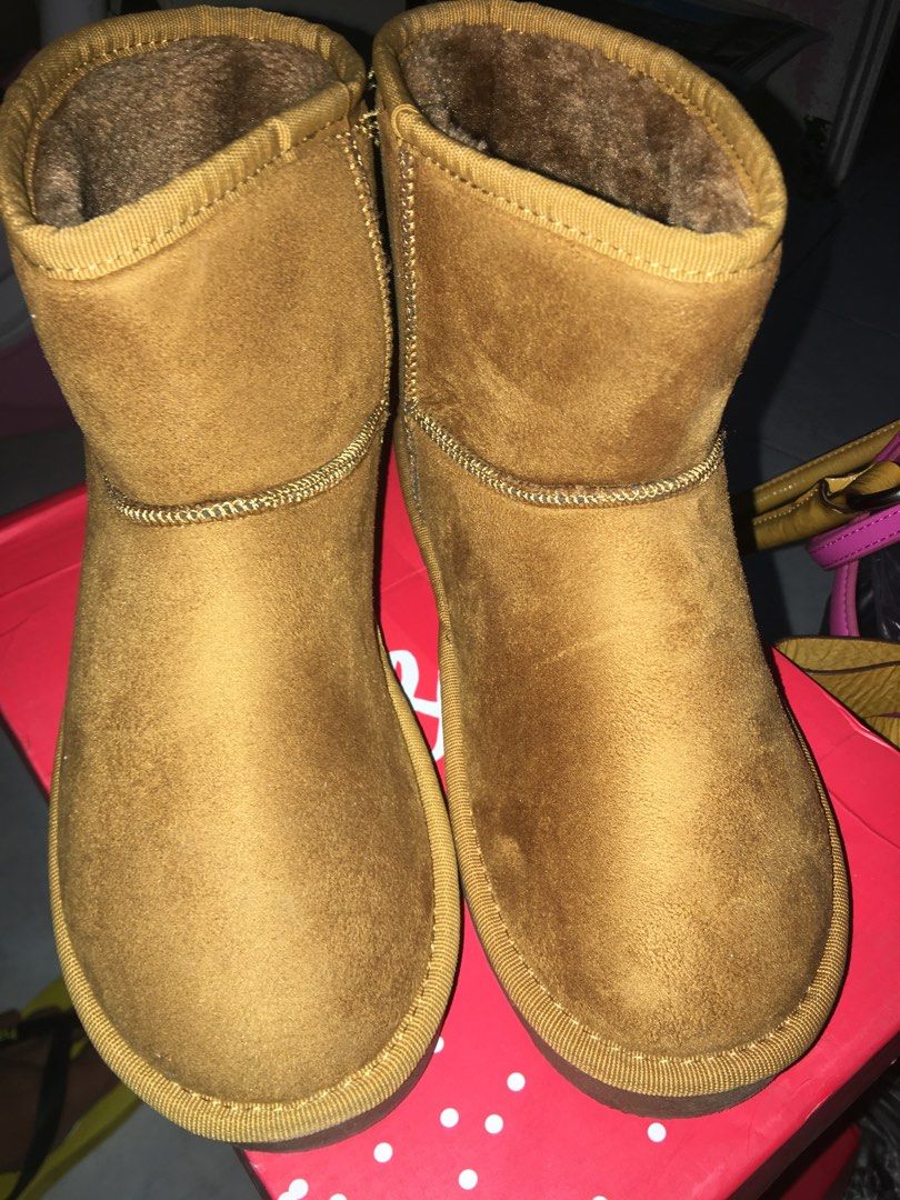 SALE Winter Fur Boots Caramel Color EU35 36 Women s Fashion