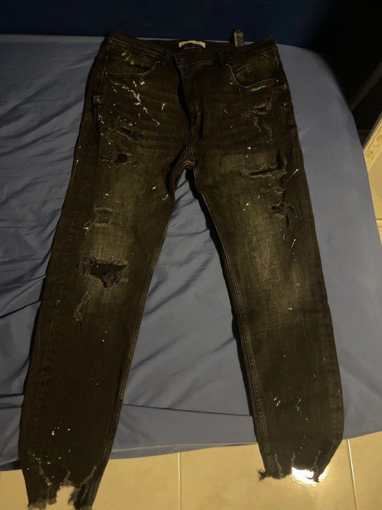 Zara Distressed Jeans, Men's Fashion, Bottoms, Jeans on Carousell