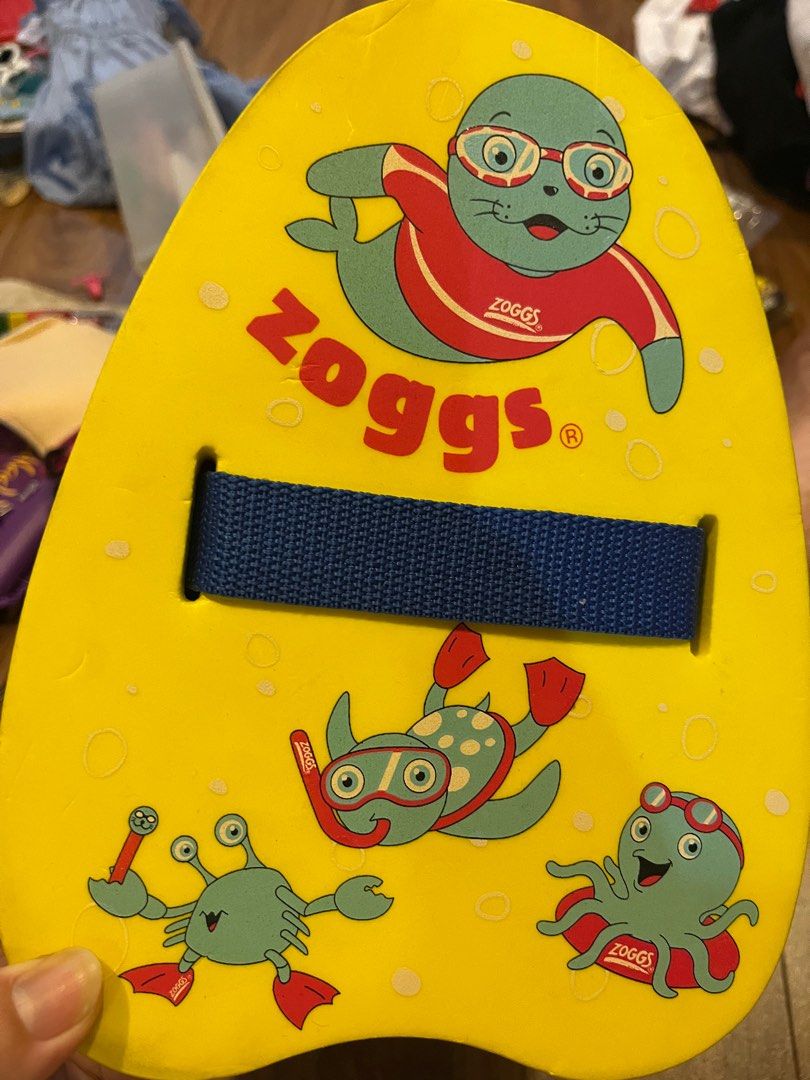 Zoggs back float, Babies & Kids, Infant Playtime on Carousell