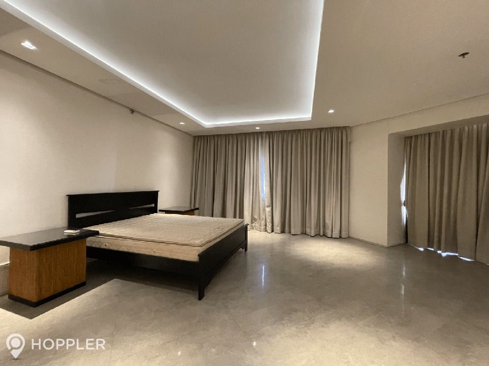3BR Condo for Rent in The Ritz Towers, Urdaneta Village, Makati ...