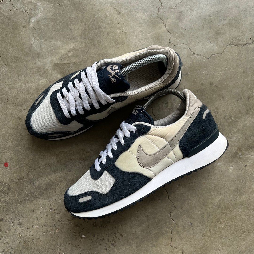 Nike air vortex pret store