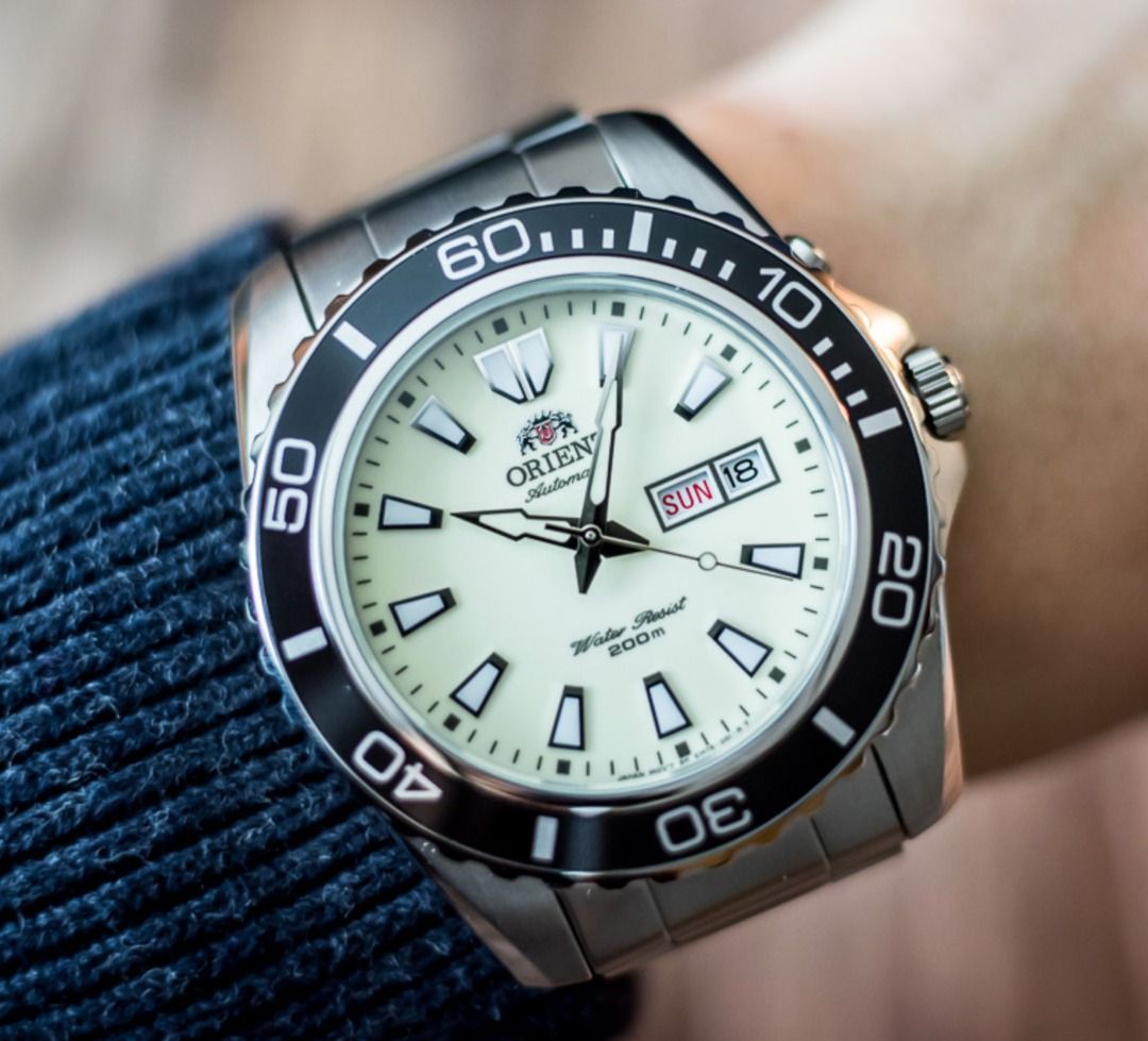 Orient full lume online dial