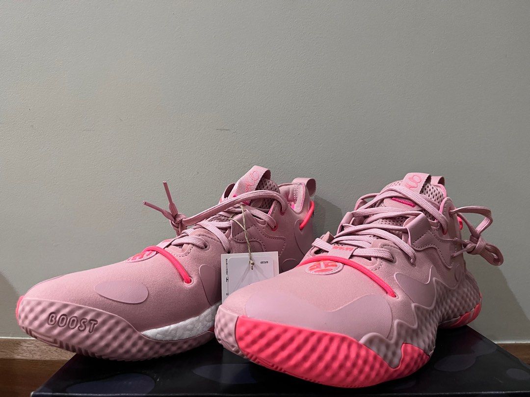 Adidas harden deals basketball shoes
