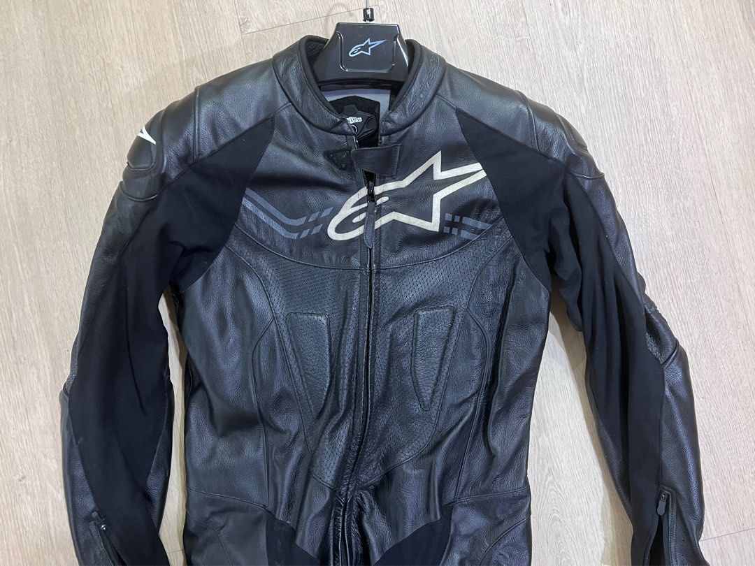 Challenger v2 leather discount suit