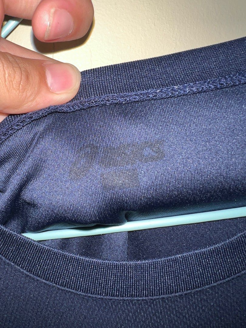 Asics Dark Blue/Neon Green Tshirt (Category: Activewear) located in Dapitan. Submitted by airlishco_j (Listing ID 1228668254, Image 2). Description: Buy 3 of any Tshirt/Polo get huge discount! W&L: 21x26 inch W&L: 54x66.5 cm Minor flaws, pulled threads on Tshirt but barely noticeable. Price negotiable. Yours sf..