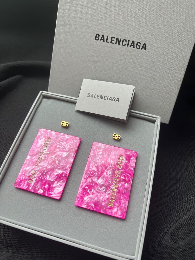 Credit card earrings deals