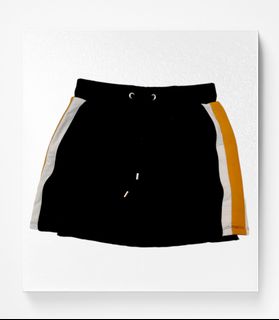 (Category: ) located in . Submitted by aliyah.mp4 (Listing ID 1228579768, Image 1). Description: .