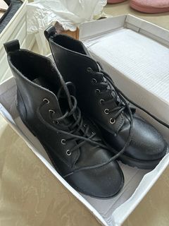 (Category: ) located in . Submitted by shop.kimph (Listing ID 1228609132, Image 1). Description: .