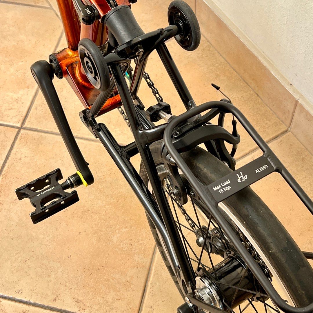 Brompton Flame Lacquer 3Speed (Internal Gears), Sports Equipment