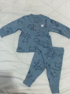 Carter pajama set (0-3 months)