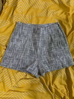 Celana Pendek tweed