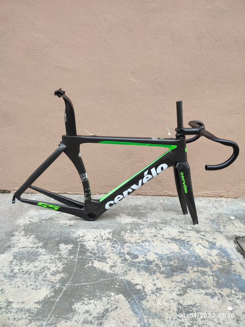 cervelo carbon frame