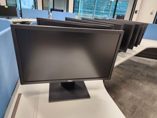 （分類：）位於 。 由 silentcat.965e71 提交（商品編號 1228408127，圖片 1）。簡介： 。
