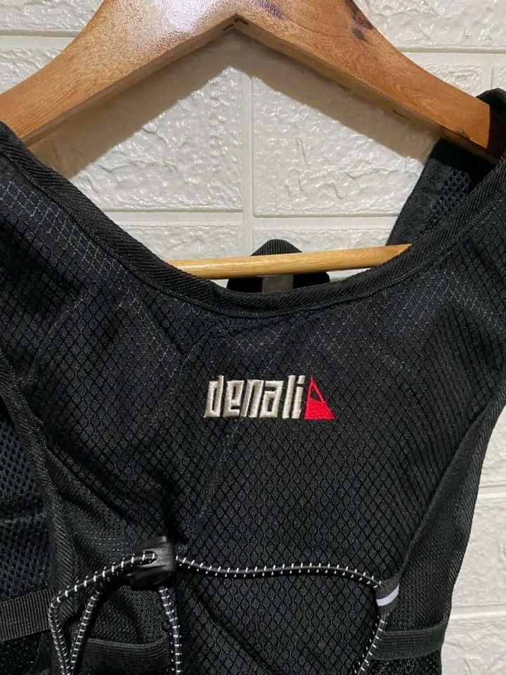 Denali Hydration Pack 1.5L on Carousell